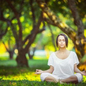 开云·体育官方网站入口-“球场内外：运动员的多彩生活展开”，运动员在球场训练形容词