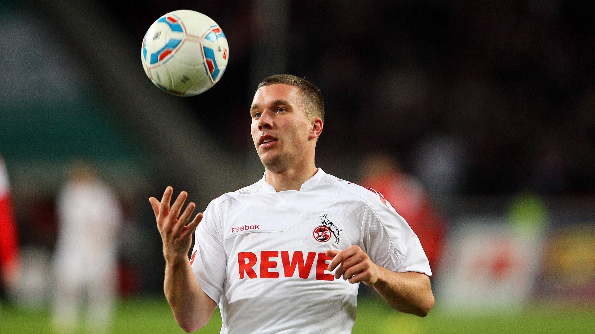 “环球巡回：五大洲极限赛段大盘点”